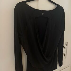 Lulu Lemon long sleeve top